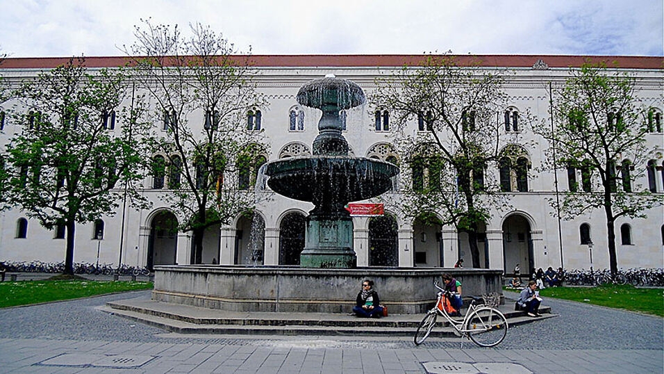 Ludwig-Maximilians-Universität München, Germany Photo: A.Schnurrenberger on Wikimedia Commons, CC 3.0