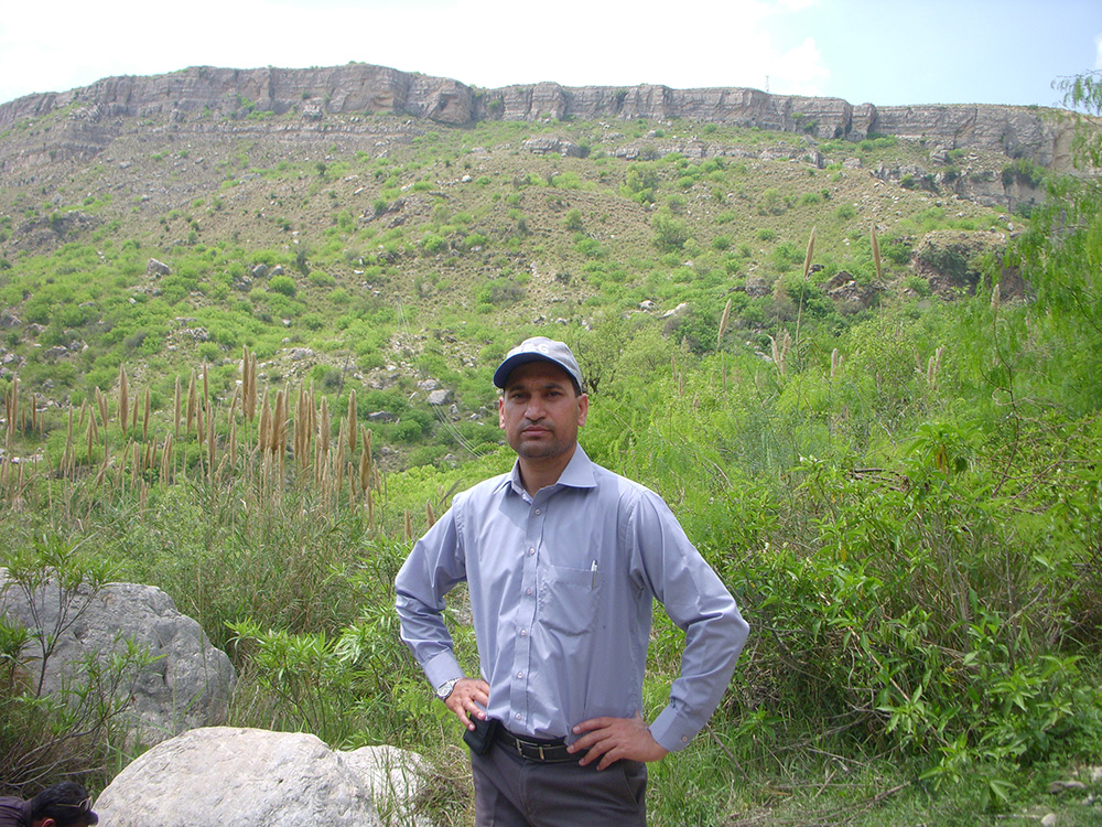 Shahid Iqbal in the field. Photo: Shahid Iqbal