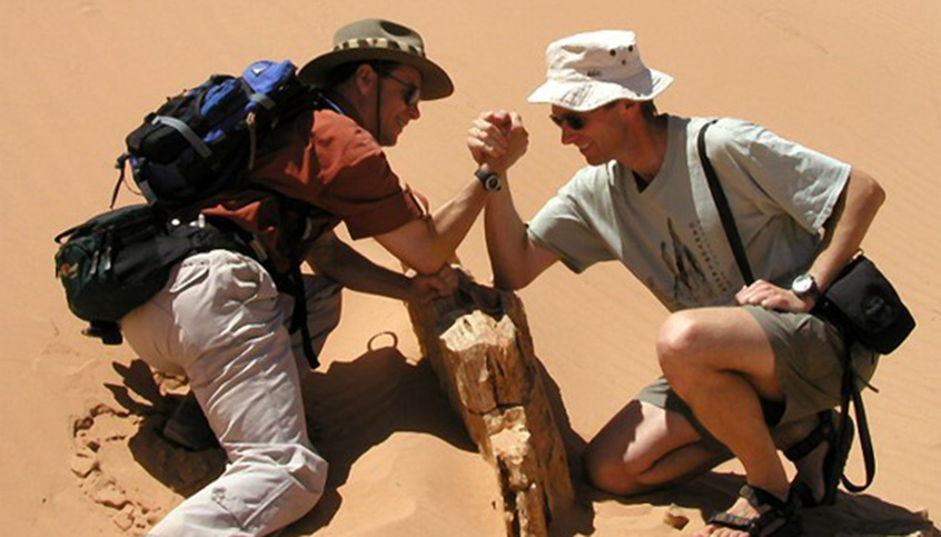 Arm wrestling Photo: © Richard A. Schultz