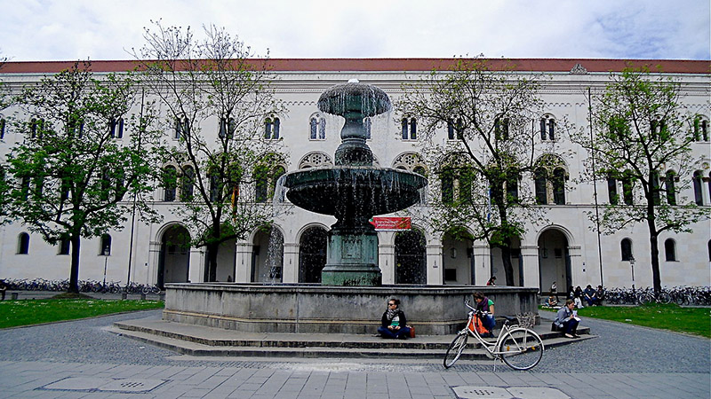 Ludwig-Maximilians-Universität München, Germany Photo: A.Schnurrenberger on Wikimedia Commons, CC 3.0